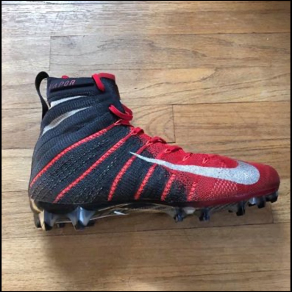 Football cleats - Picture 3 of 4